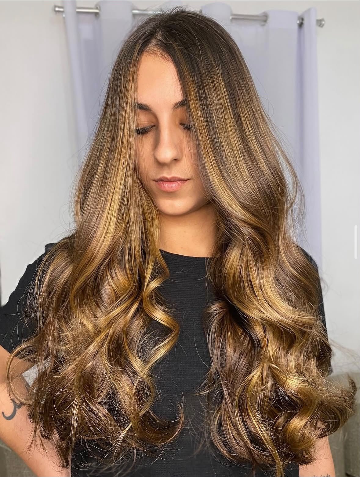 Mechas caramelo em cabelo longo